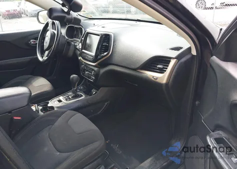 2015 Jeep Cherokee Latitude из США, поврежденный, VIN 1C4PJMCS2FW790133